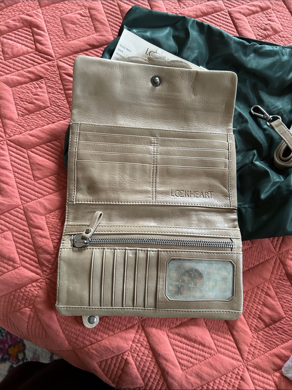 Lockheart Beige Laser-Cut Leather Clutch with Detachable Strap - Picture 3 of 3